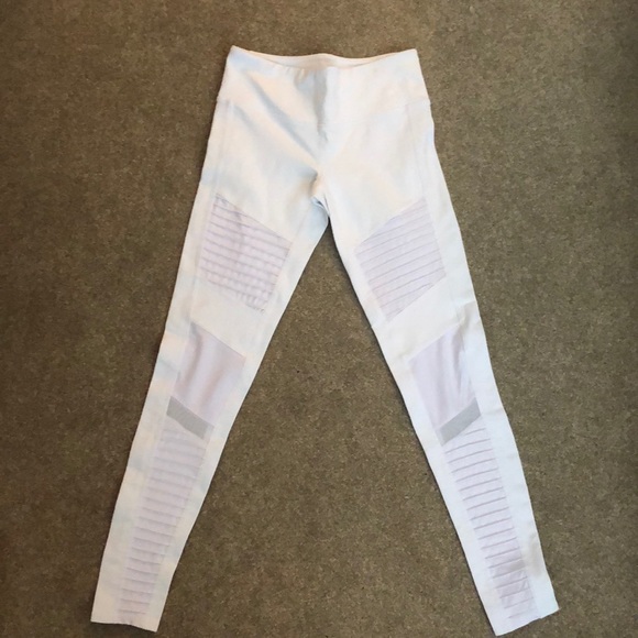 White ALO Yoga Moto Leggings - Picture 2 of 4